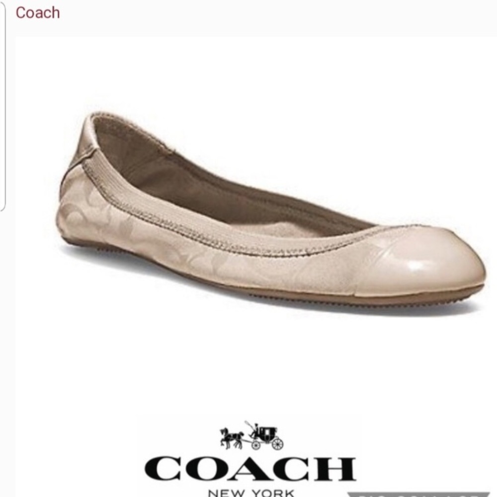 Coach -Wenda- Leather Flats Cream Color